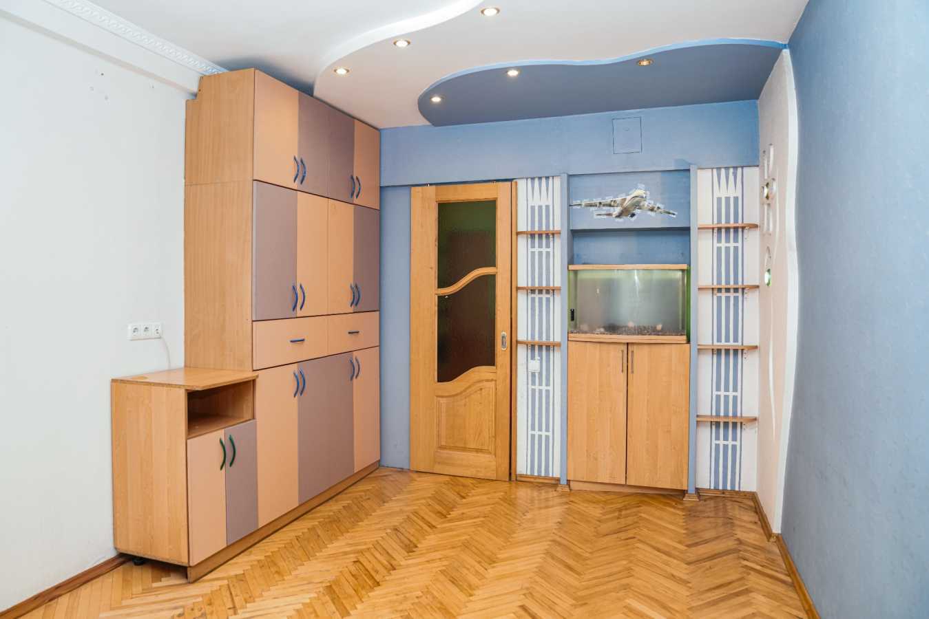 Продажа 2-комнатной квартиры 67.8 м², Тулузы ул., 26