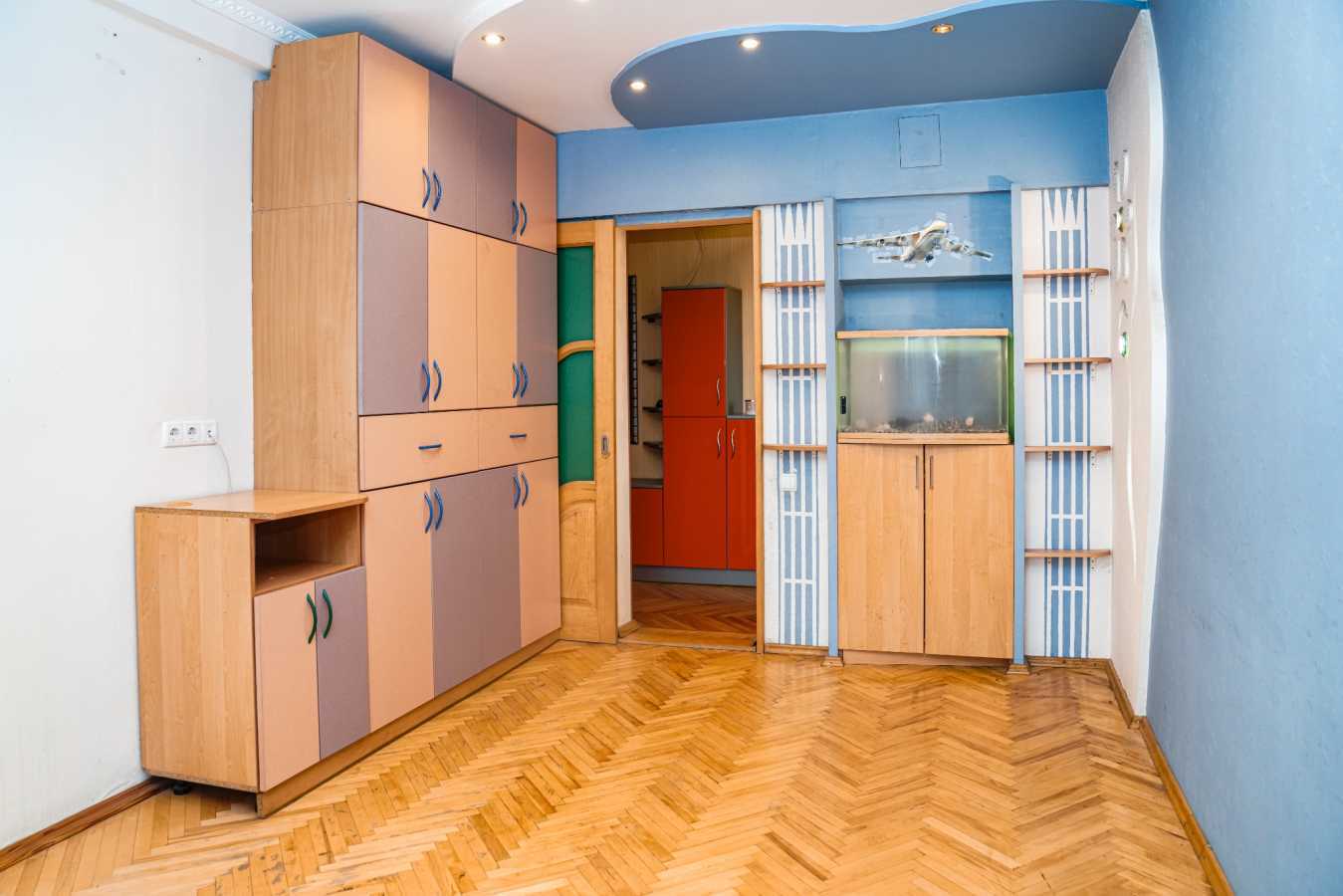 Продажа 2-комнатной квартиры 67.8 м², Тулузы ул., 26