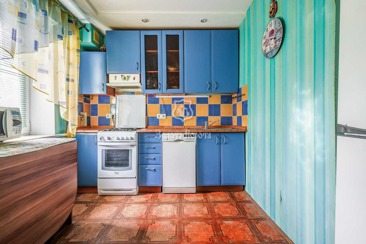Продажа 3-комнатной квартиры 57.25 м², Академика Каблукова ул., 9