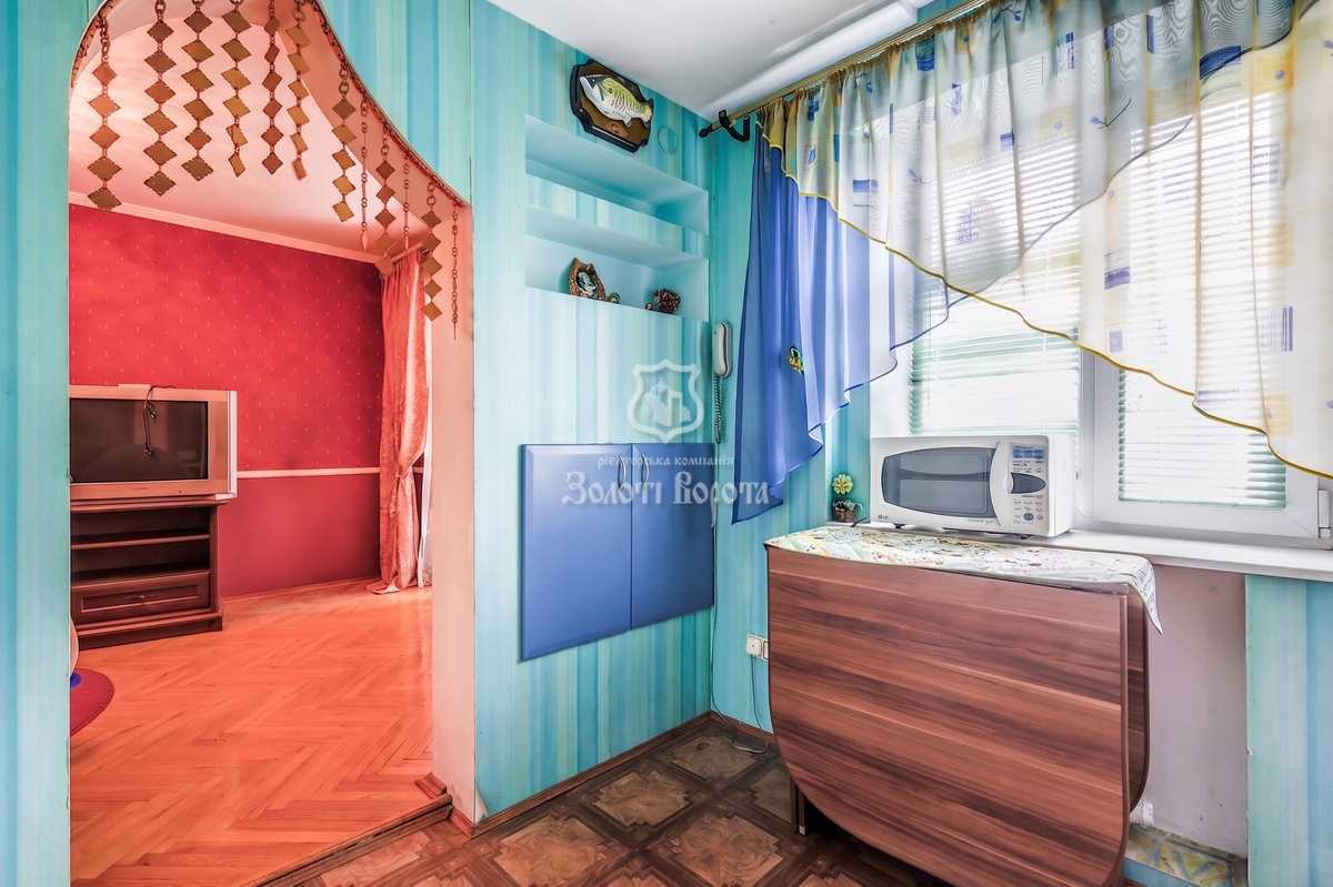 Продажа 3-комнатной квартиры 57.25 м², Академика Каблукова ул., 9