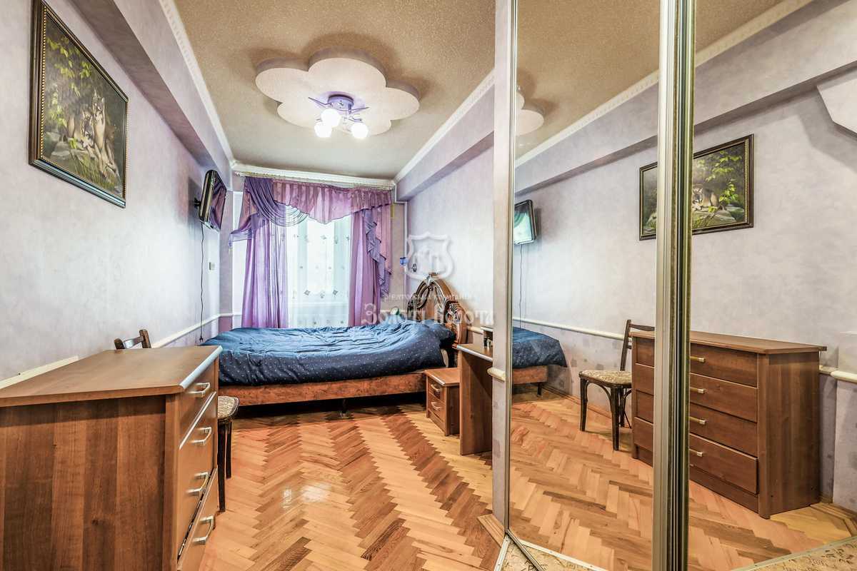Продажа 3-комнатной квартиры 57.25 м², Академика Каблукова ул., 9