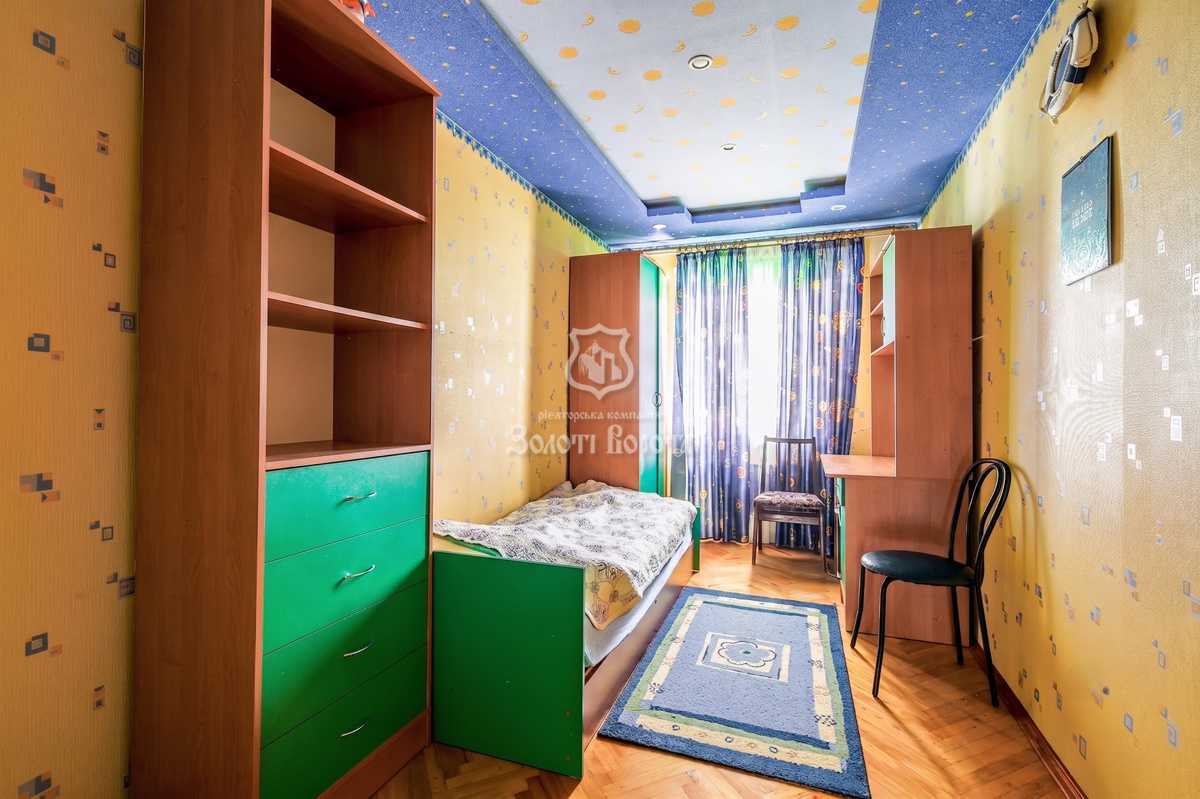 Продажа 3-комнатной квартиры 57.25 м², Академика Каблукова ул., 9