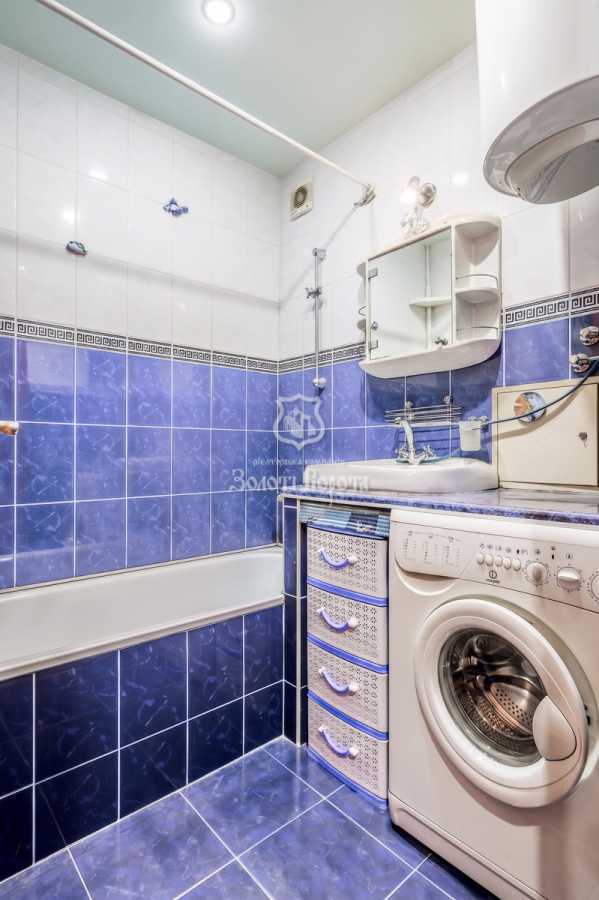 Продажа 3-комнатной квартиры 57.25 м², Академика Каблукова ул., 9