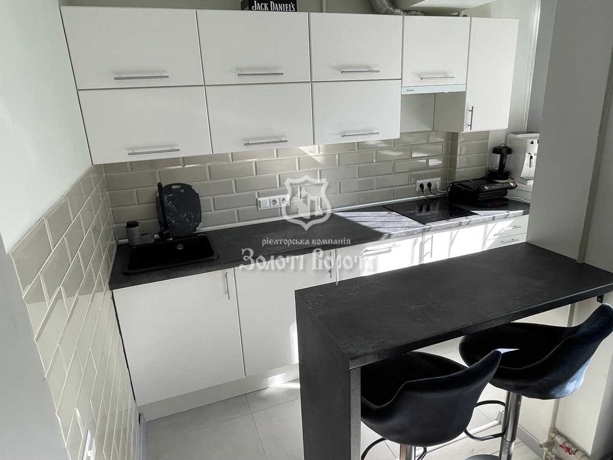 Продажа 1-комнатной квартиры 26 м², Кирилловская ул., 89