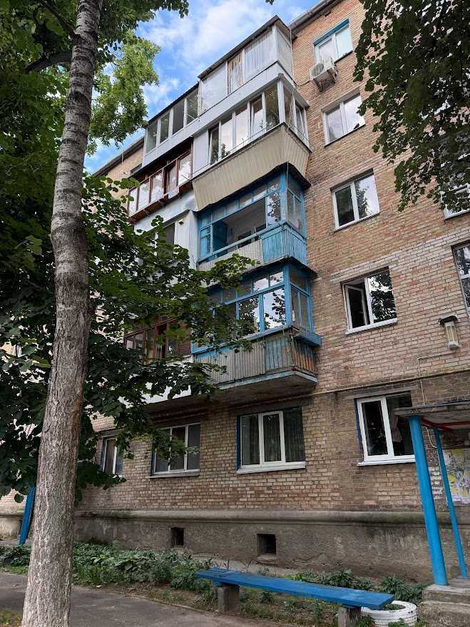 Продажа 3-комнатной квартиры 64 м², Жуковского ул.