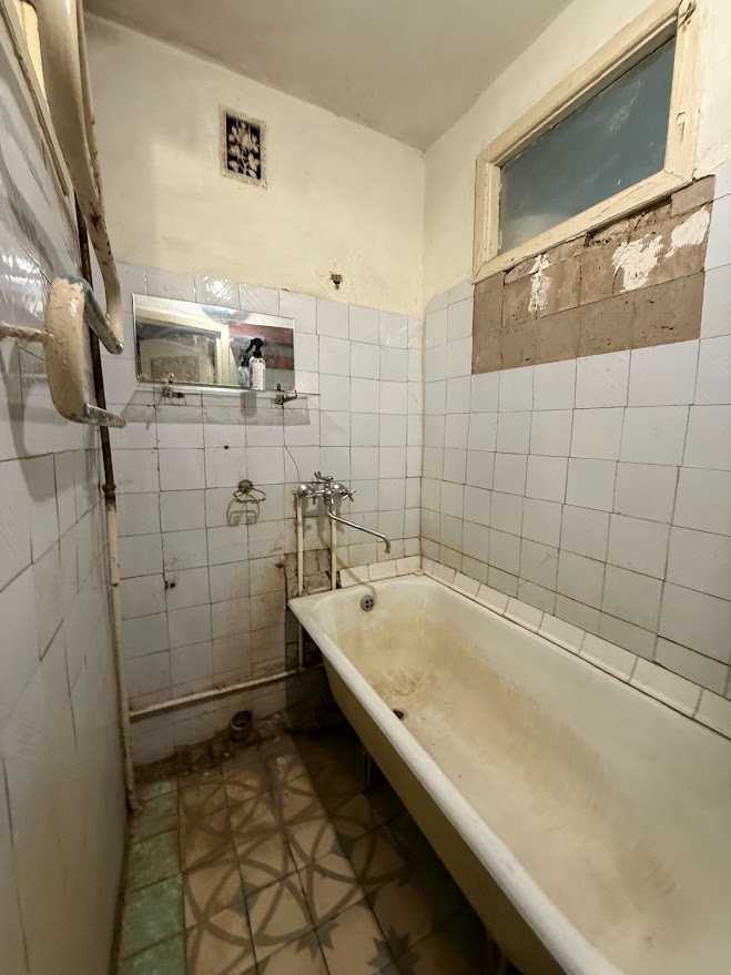 Продажа 3-комнатной квартиры 64 м², Жуковского ул.