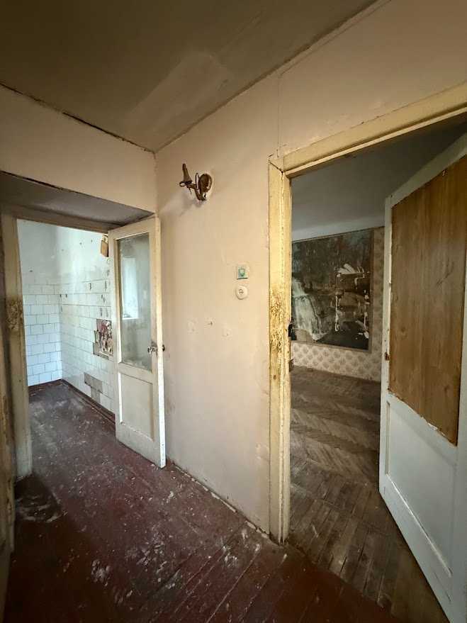 Продажа 3-комнатной квартиры 64 м², Жуковского ул.
