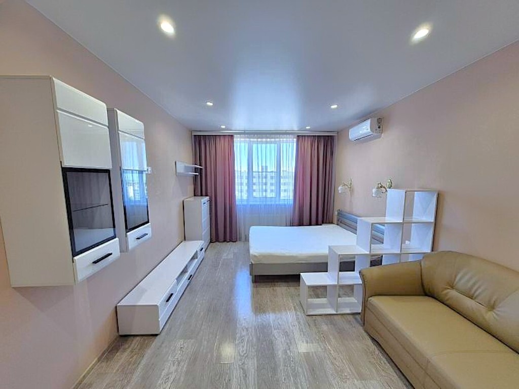 Продаж 1-кімнатної квартири 45 м², Костанді вул., 162/1