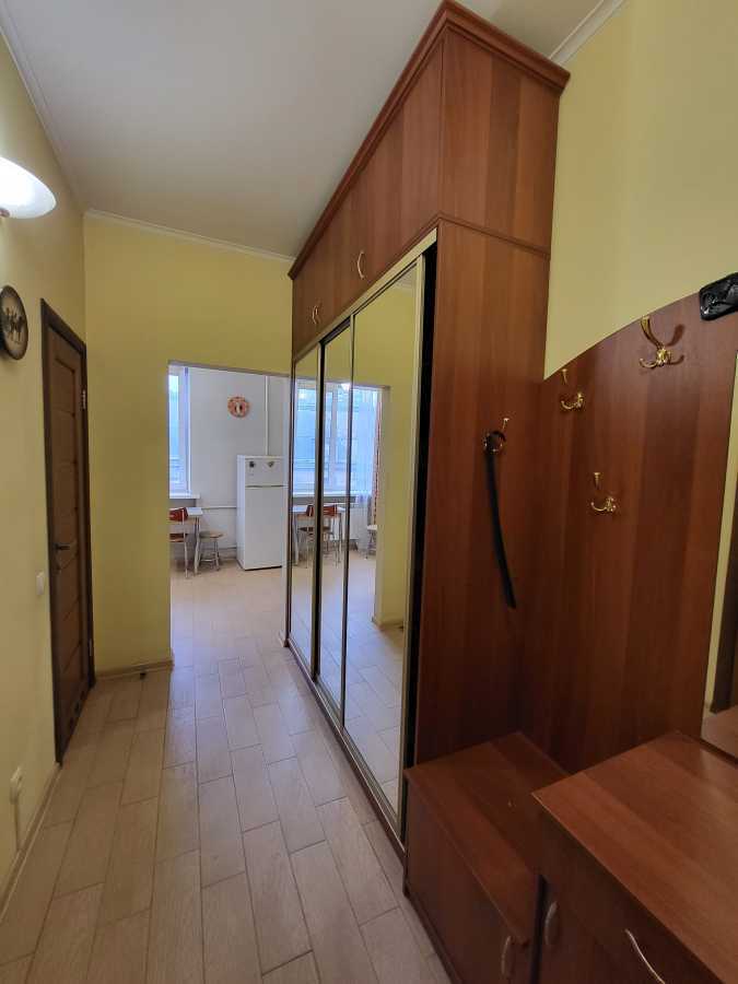 Аренда 1-комнатной квартиры 40 м², Мечникова ул., 10/2