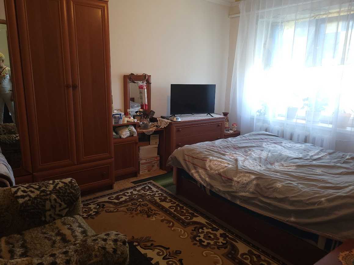Продажа 1-комнатной квартиры 37 м², будівельників, 1