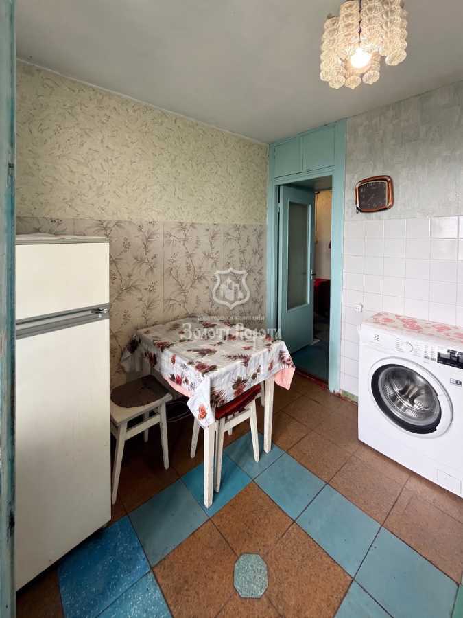 Продажа 1-комнатной квартиры 33.7 м², Радужная ул., 19