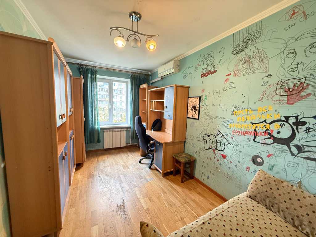 Продажа 3-комнатной квартиры 62 м², Березняковская ул., 38