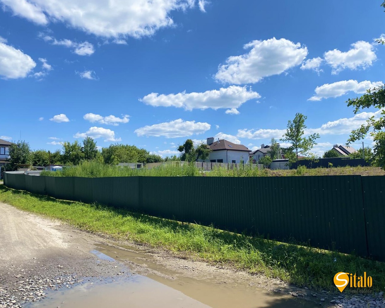 Продажа участка под индивидуальное жилое строительство 20 соток