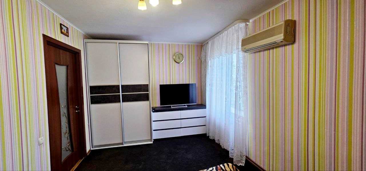 Продажа 2-комнатной квартиры 61.5 м², Харьковская, 63