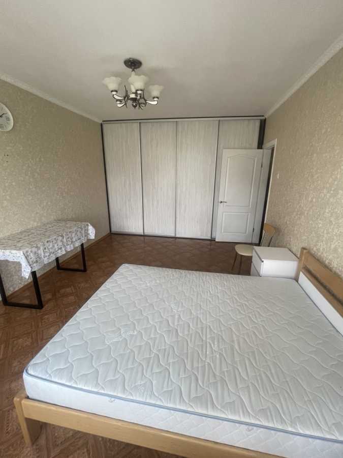 Аренда 1-комнатной квартиры 38 м², Симиренко ул., 14А