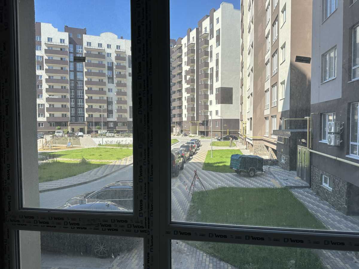 Продажа 1-комнатной квартиры 39 м², Каденюка, 16