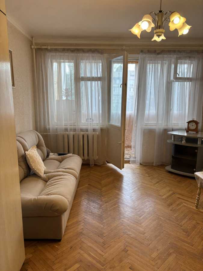 Оренда 1-кімнатної квартири 37.7 м², Генерала Генадія Воробйова вул., 12