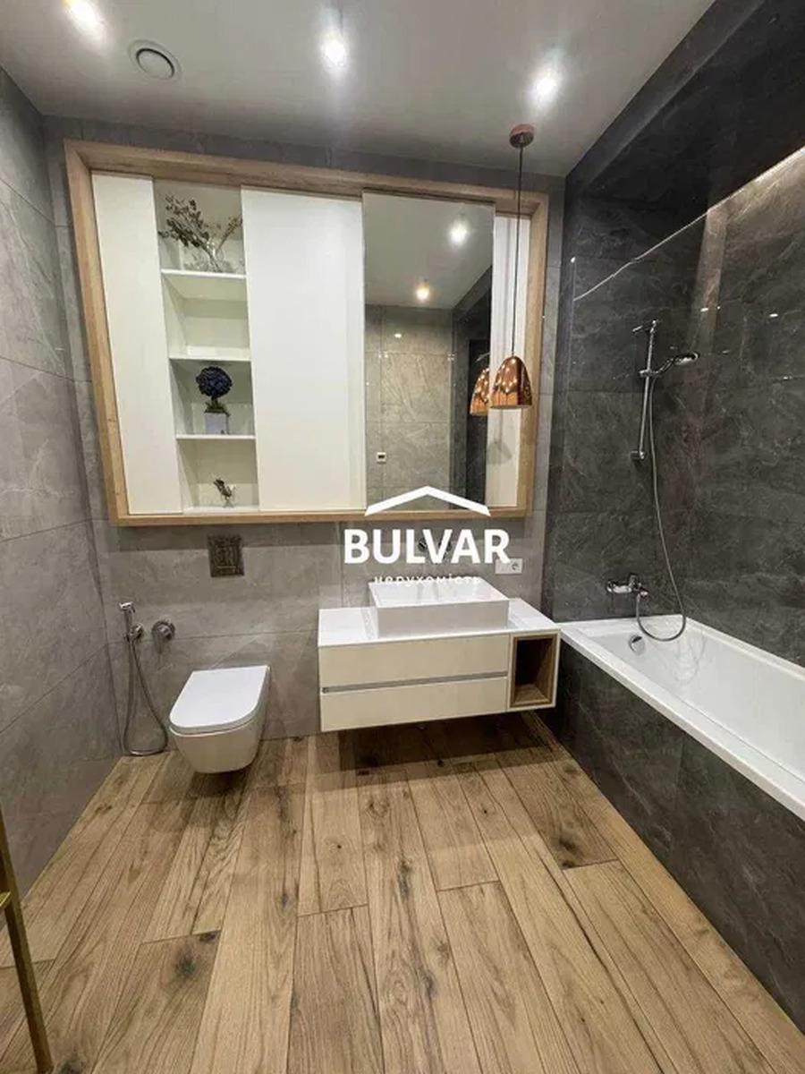 Продажа 2-комнатной квартиры 80 м², Клочковская ул., 117