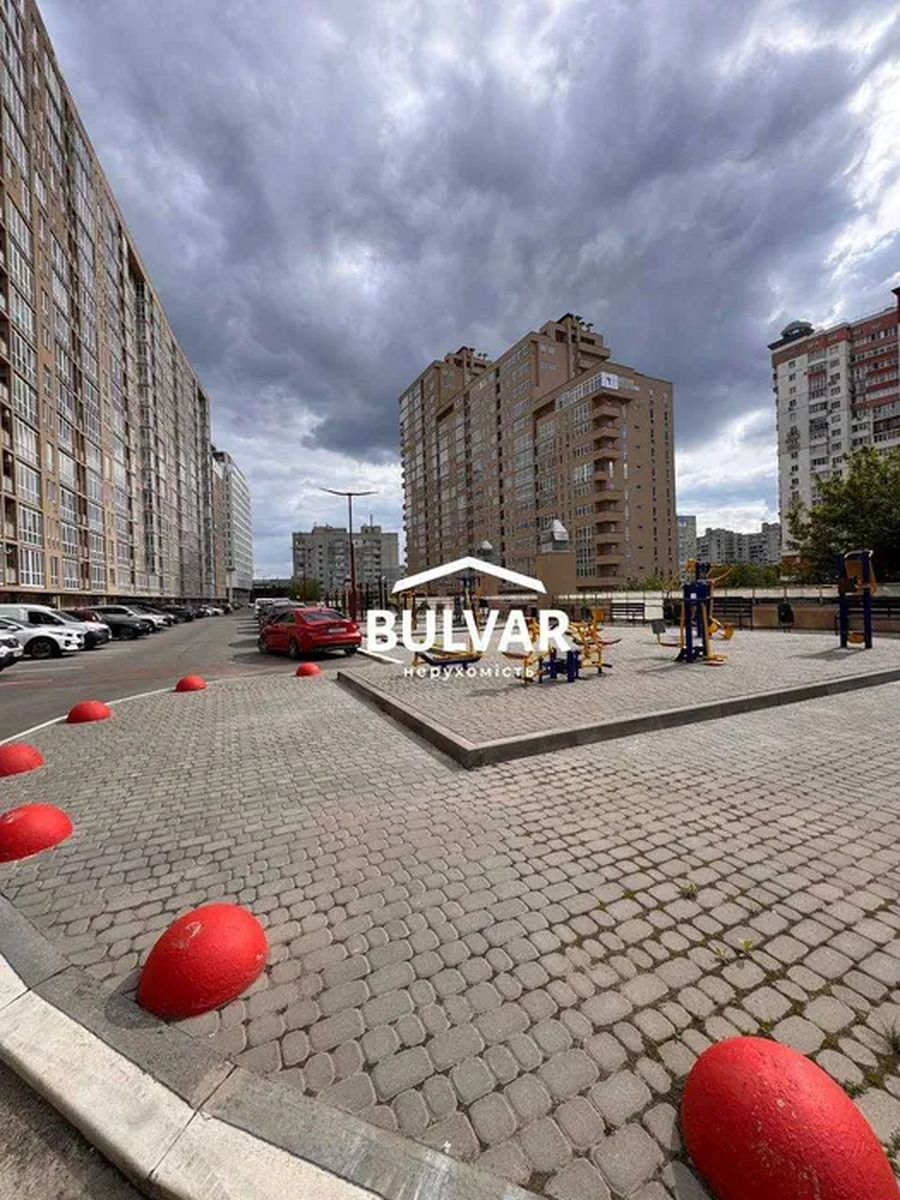 Продажа 2-комнатной квартиры 80 м², Клочковская ул., 117