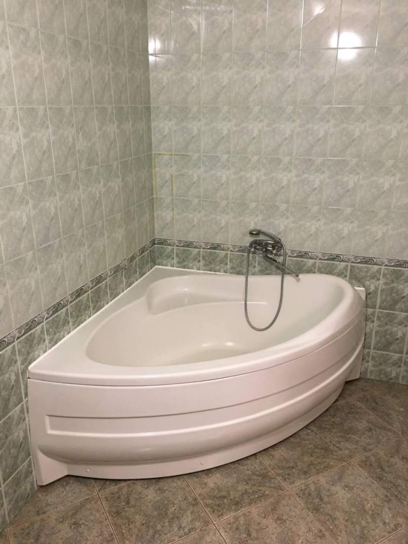 Продажа 3-комнатной квартиры 149.4 м², Героев Сталинграда просп., 22