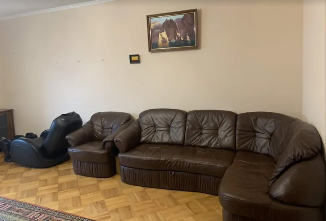 Продажа 3-комнатной квартиры 149.4 м², Героев Сталинграда просп., 22
