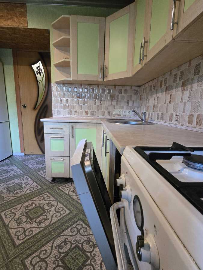 Продажа 1-комнатной квартиры 30.5 м², Иорданская ул., 4