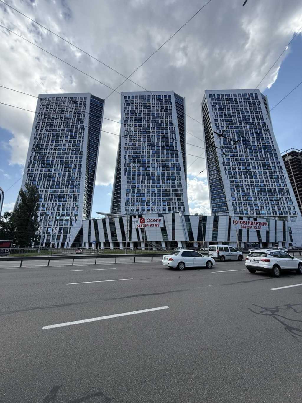 Продажа 1-комнатной квартиры 52.9 м², Берестейський, 11б