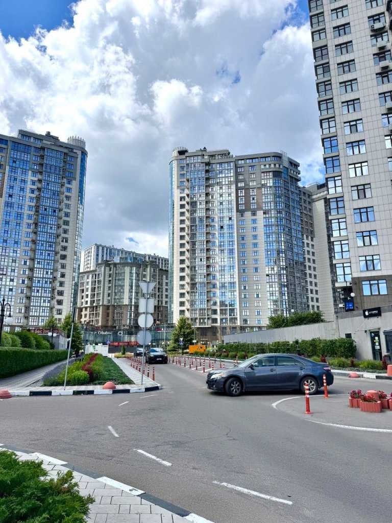 Продаж 2-кімнатної квартири 70.76 м², Андрія Кизила вул., Верхогляда, 6