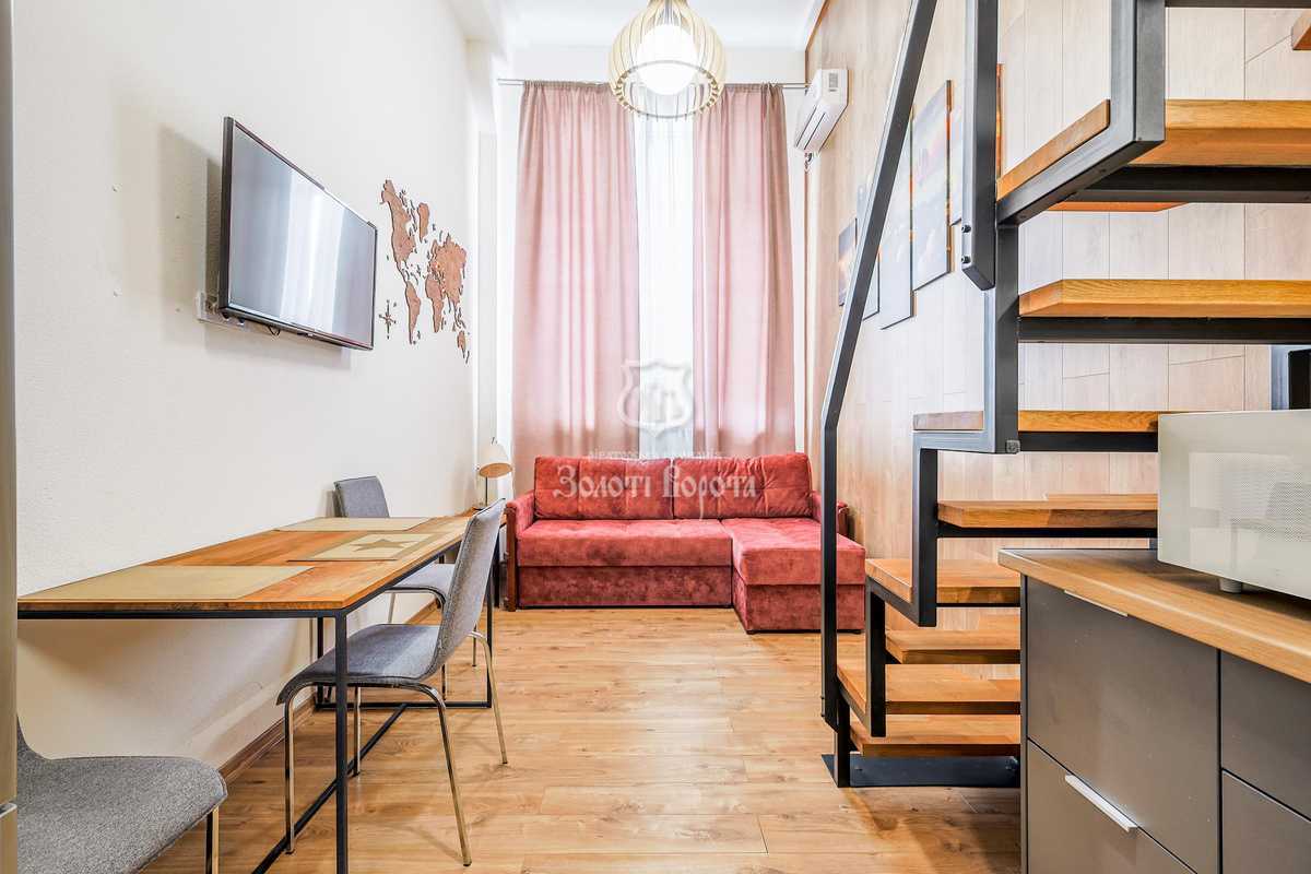 Продаж 1-кімнатної квартири 31.9 м², Машинобудівна вул., 41