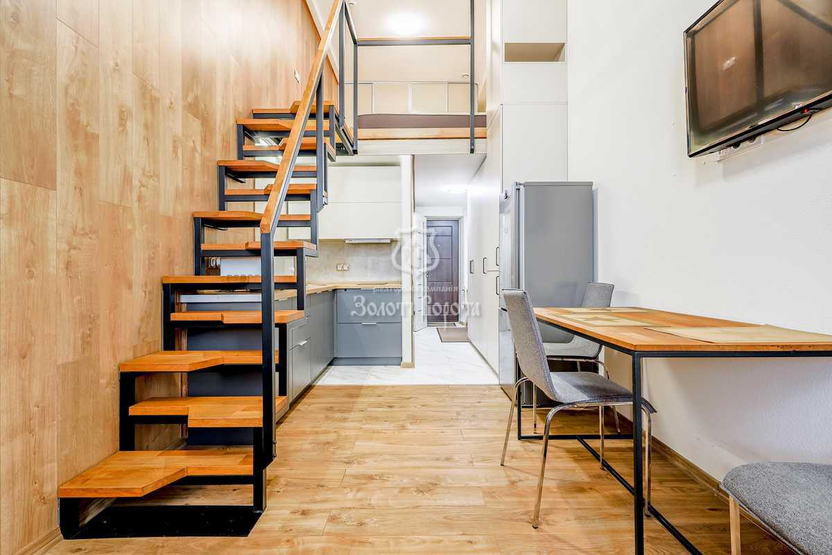 Продаж 1-кімнатної квартири 31.9 м², Машинобудівна вул., 41
