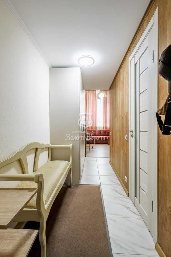Продаж 1-кімнатної квартири 31.9 м², Машинобудівна вул., 41