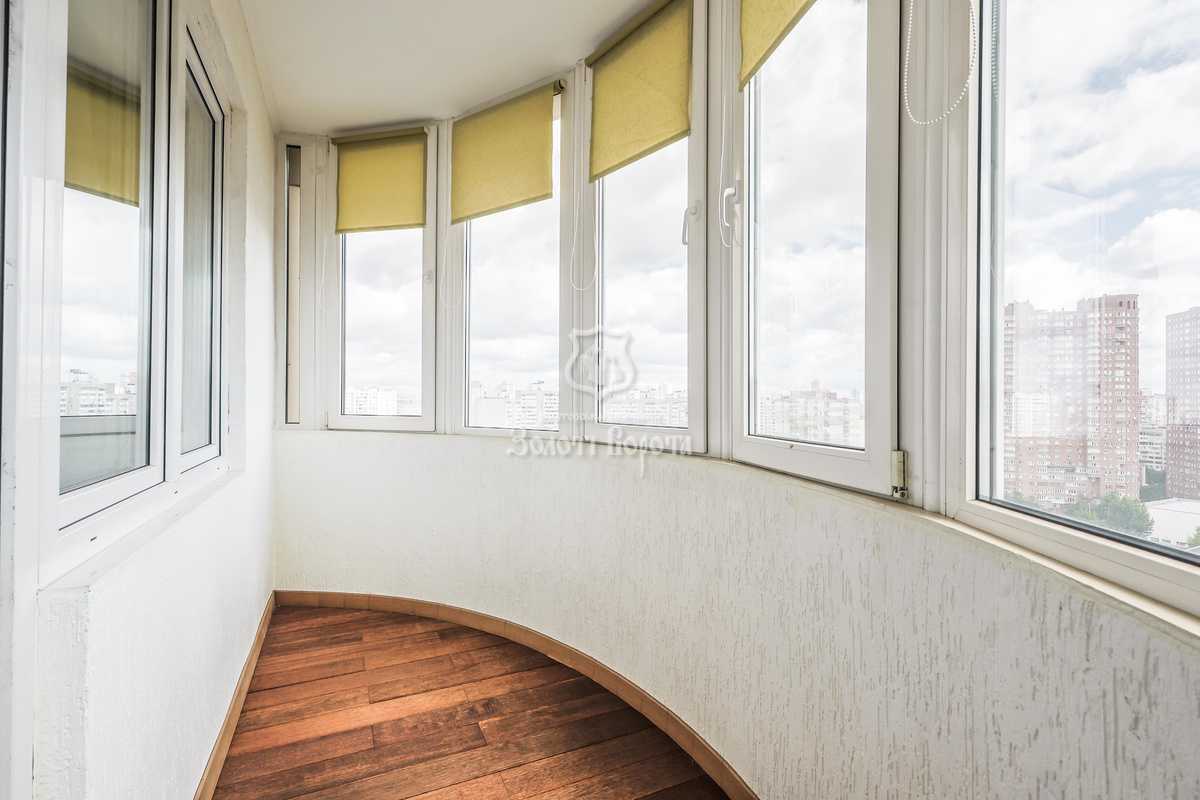 Продажа 3-комнатной квартиры 123.3 м², Петра Григоренко просп., 23