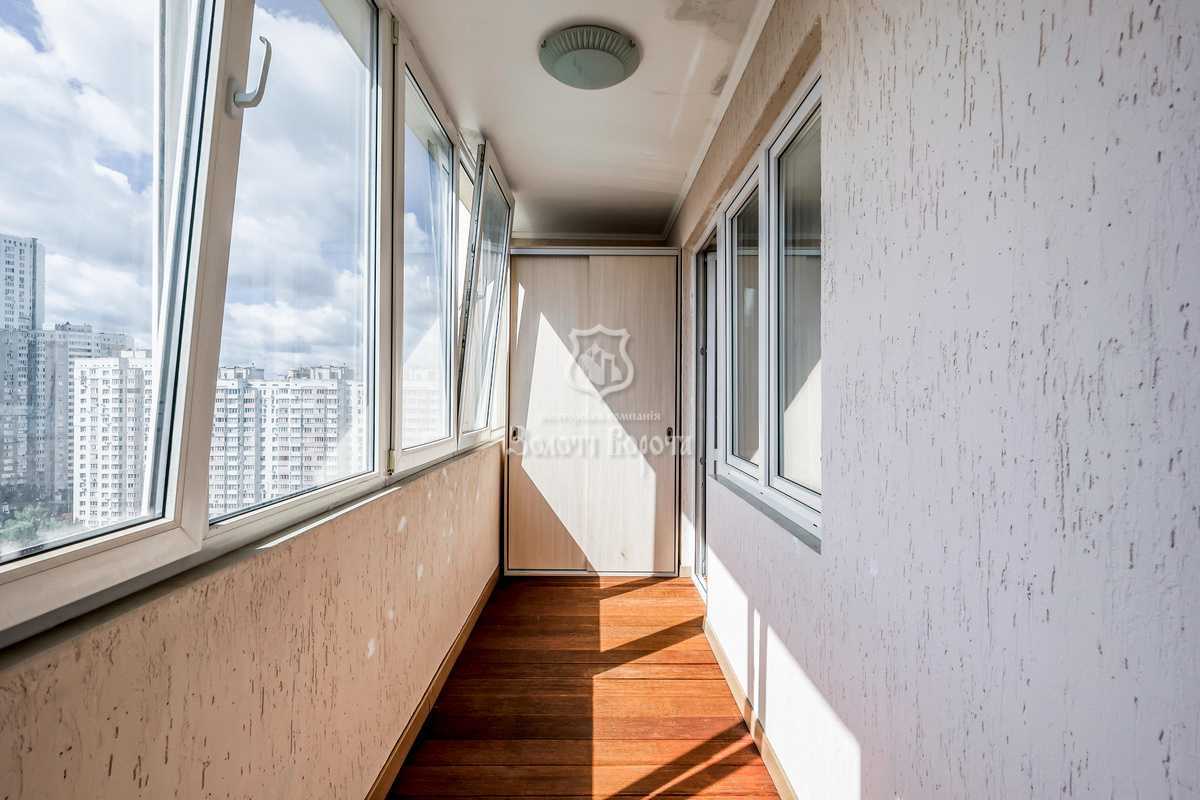 Продажа 3-комнатной квартиры 123.3 м², Петра Григоренко просп., 23
