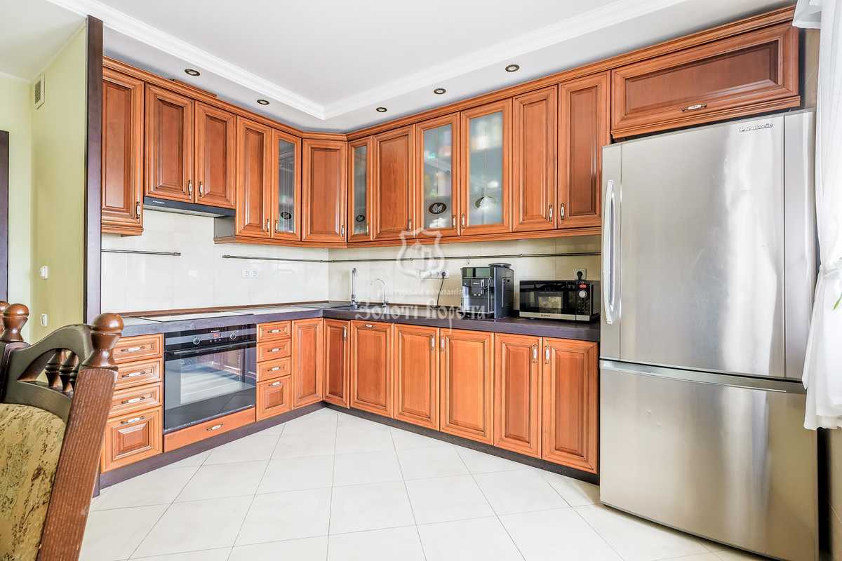 Продажа 3-комнатной квартиры 123.3 м², Петра Григоренко просп., 23