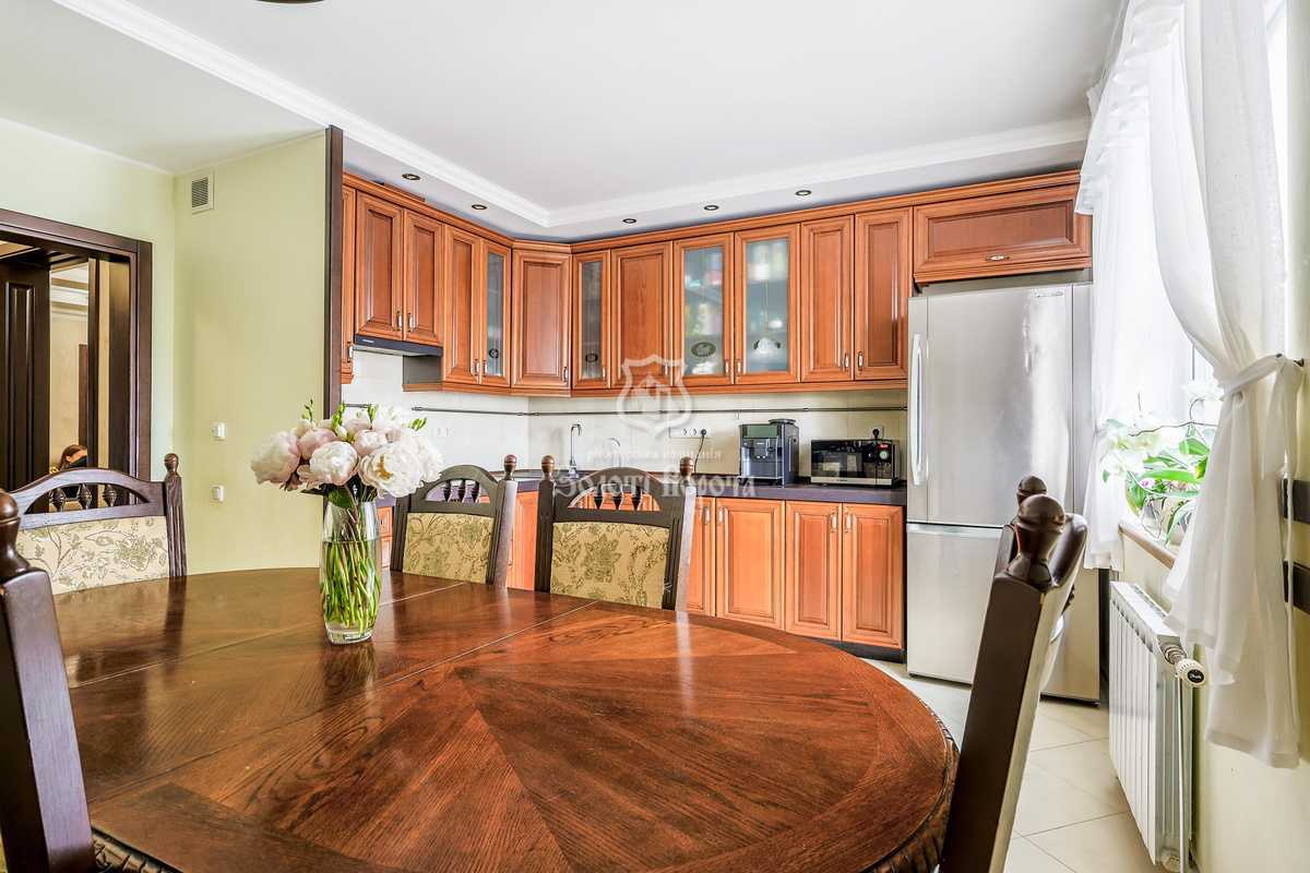 Продажа 3-комнатной квартиры 123.3 м², Петра Григоренко просп., 23