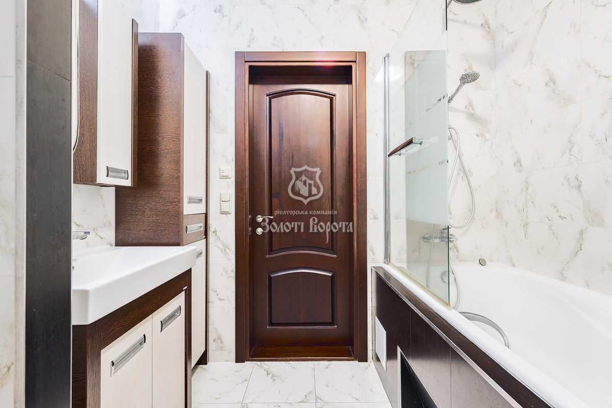 Продажа 3-комнатной квартиры 123.3 м², Петра Григоренко просп., 23