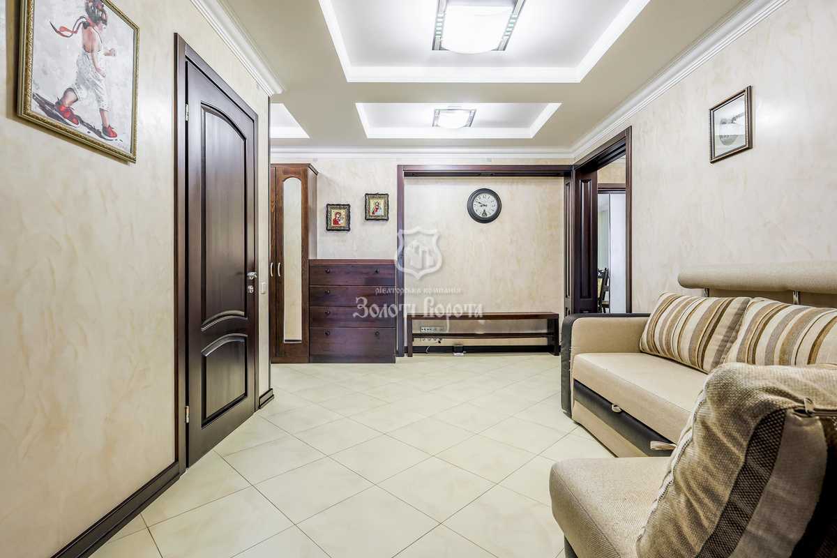 Продажа 3-комнатной квартиры 123.3 м², Петра Григоренко просп., 23