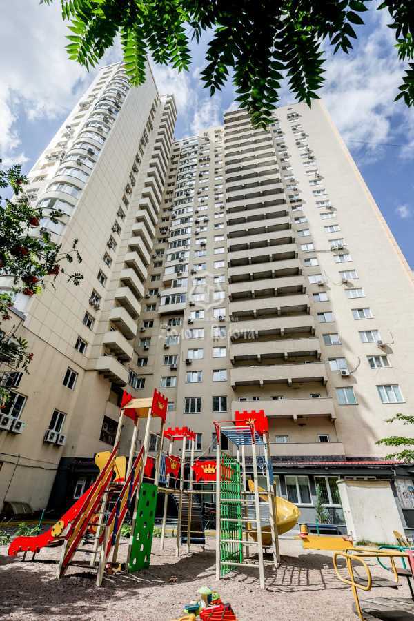Продажа 3-комнатной квартиры 123.3 м², Петра Григоренко просп., 23