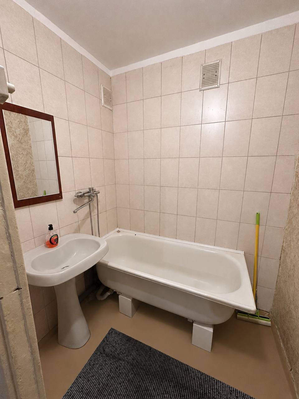 Аренда 2-комнатной квартиры 50 м², Ульянова ул., .Менахема-Мендла Шнеерсона