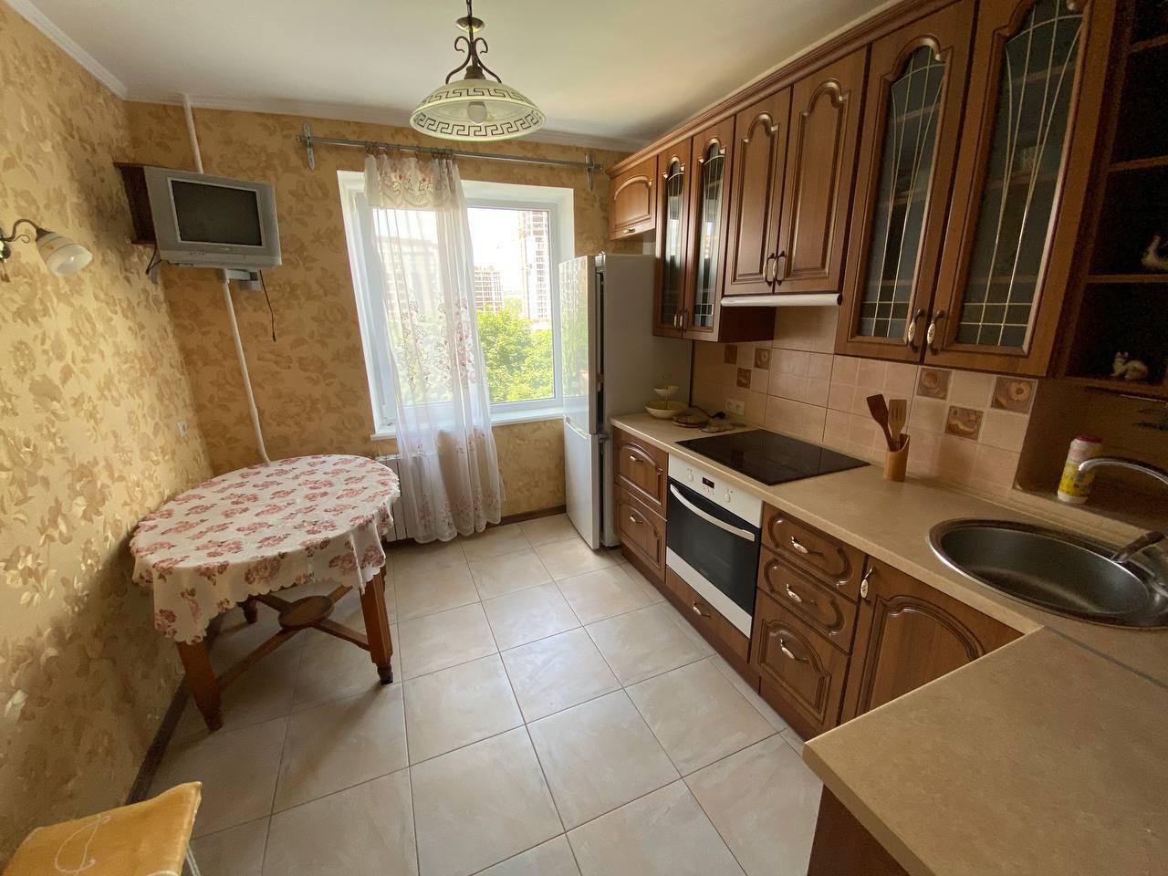 Аренда 1-комнатной квартиры 38 м², Набережная Победы ул.
