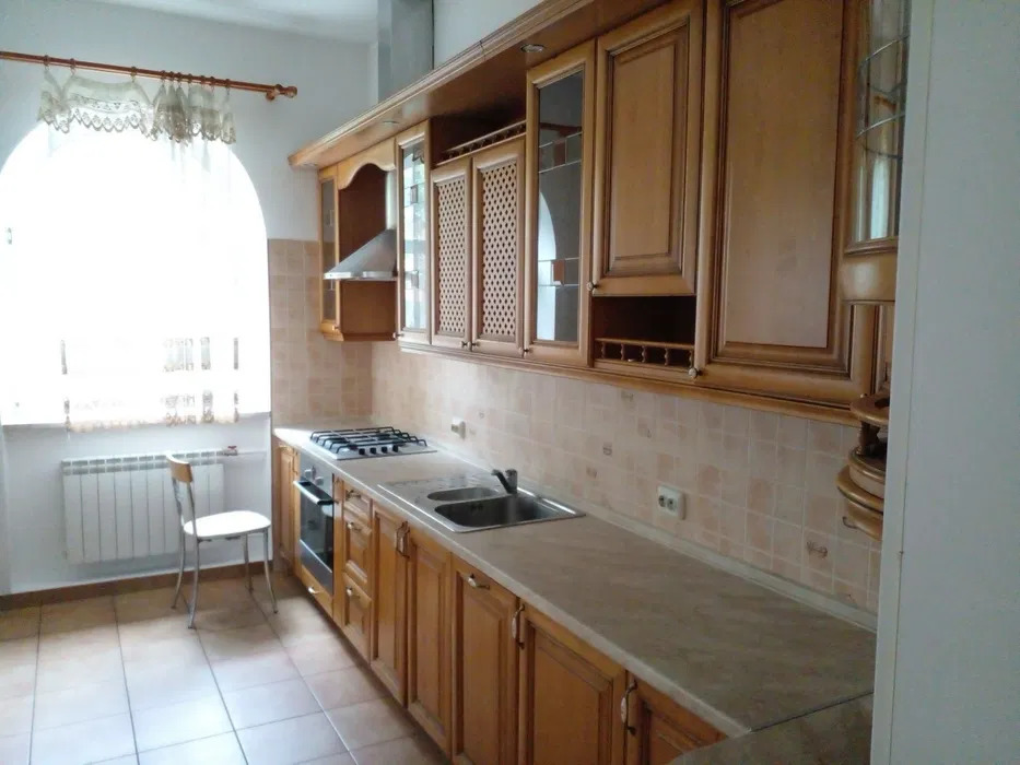 Аренда дома 310 м², Добрый Путь ул.