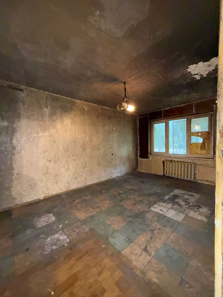 Продаж 1-кімнатної квартири 32 м², Затонского, 22