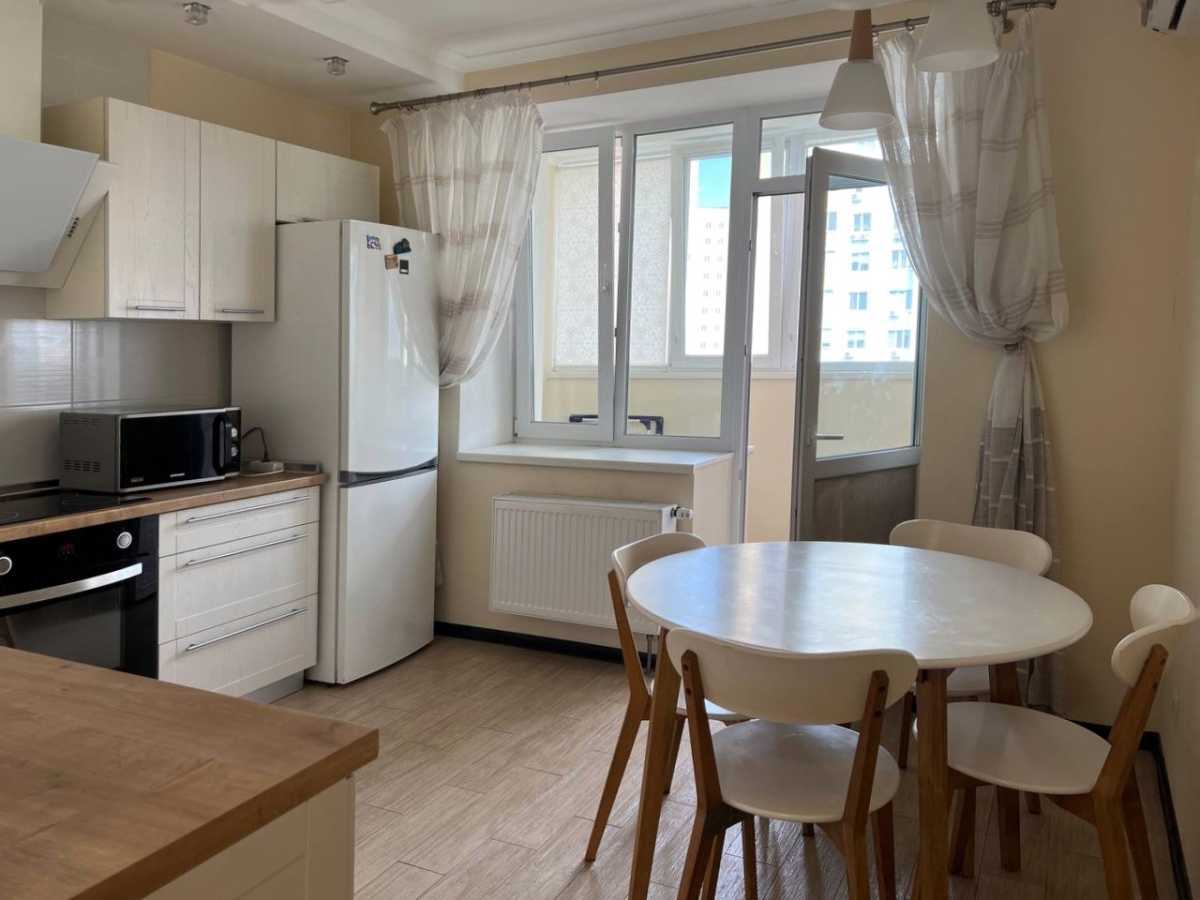 Продажа 1-комнатной квартиры 43 м², Боголюбова ул., 25