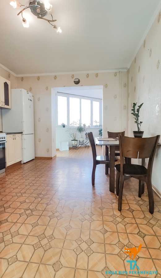 Оренда 3-кімнатної квартири 90 м², Тираспільська вул., 47