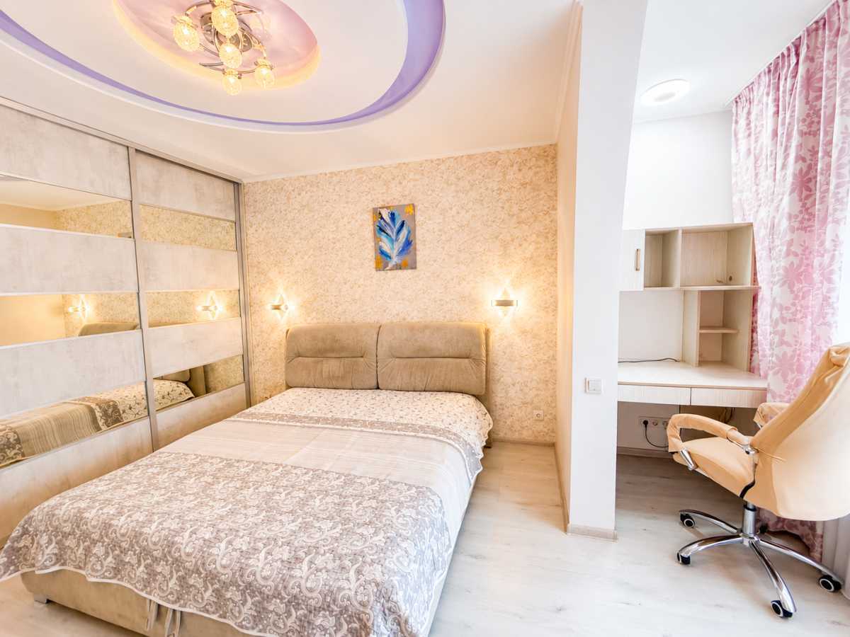Продажа 2-комнатной квартиры 63.2 м², Практичная ул., 6