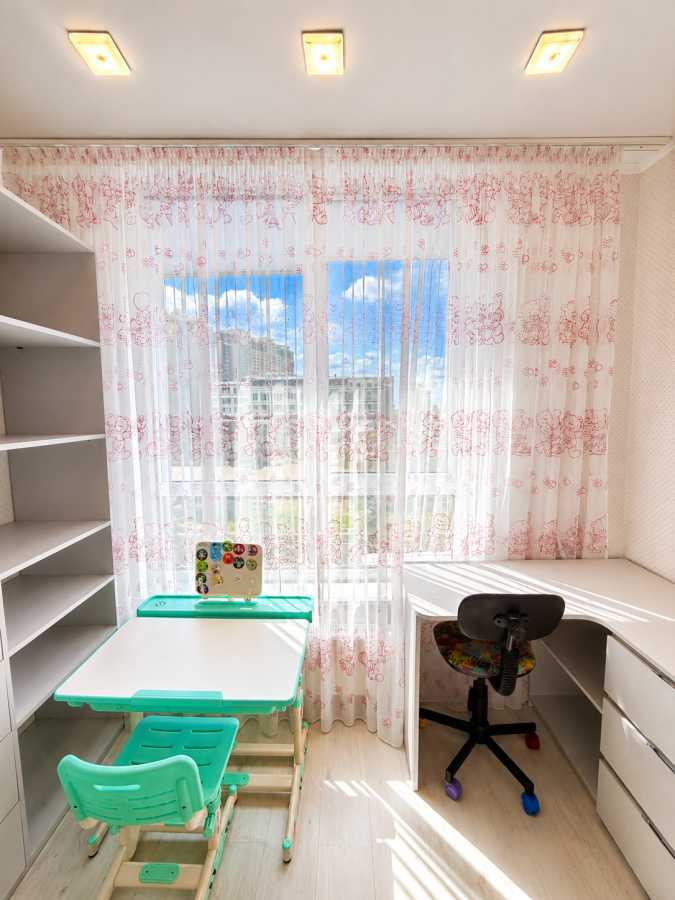 Продажа 2-комнатной квартиры 63.2 м², Практичная ул., 6