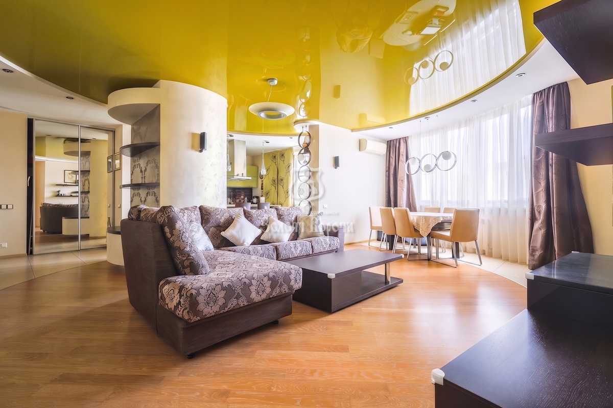 Продажа 3-комнатной квартиры 113.1 м², Урловская ул., 11А