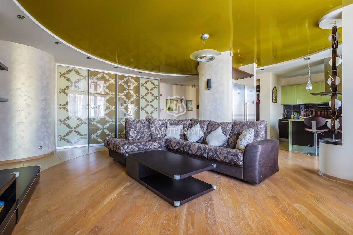 Продажа 3-комнатной квартиры 113.1 м², Урловская ул., 11А