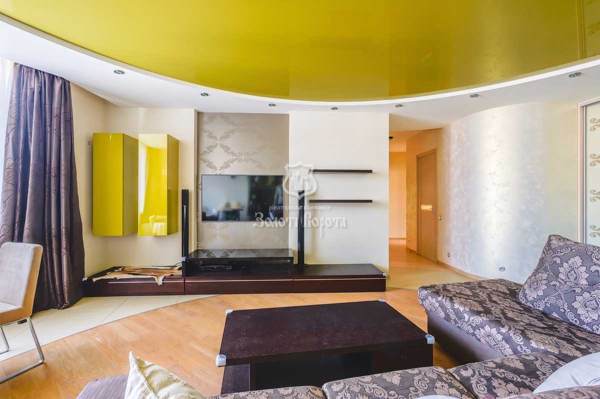 Продажа 3-комнатной квартиры 113.1 м², Урловская ул., 11А