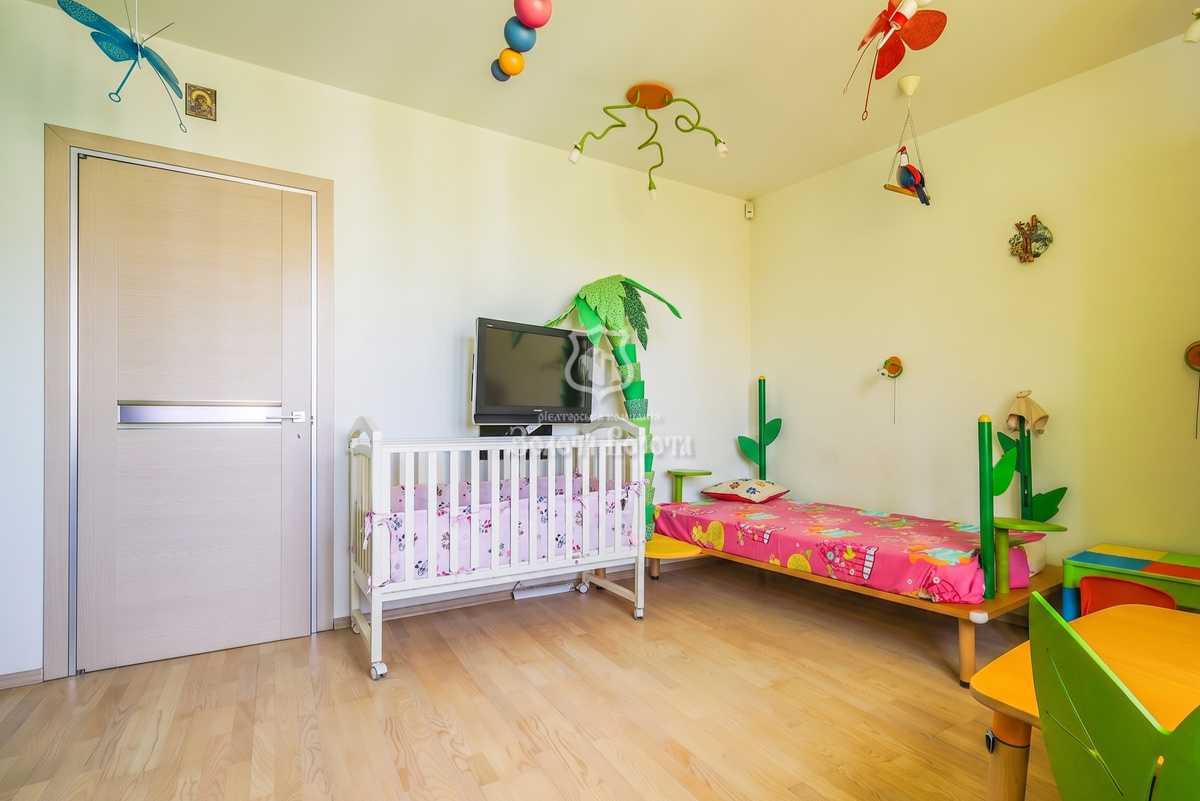 Продажа 3-комнатной квартиры 113.1 м², Урловская ул., 11А